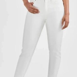 Style & Co Womens Jeans Mid-Rise Curvy Bright White Size 6 NWOT
